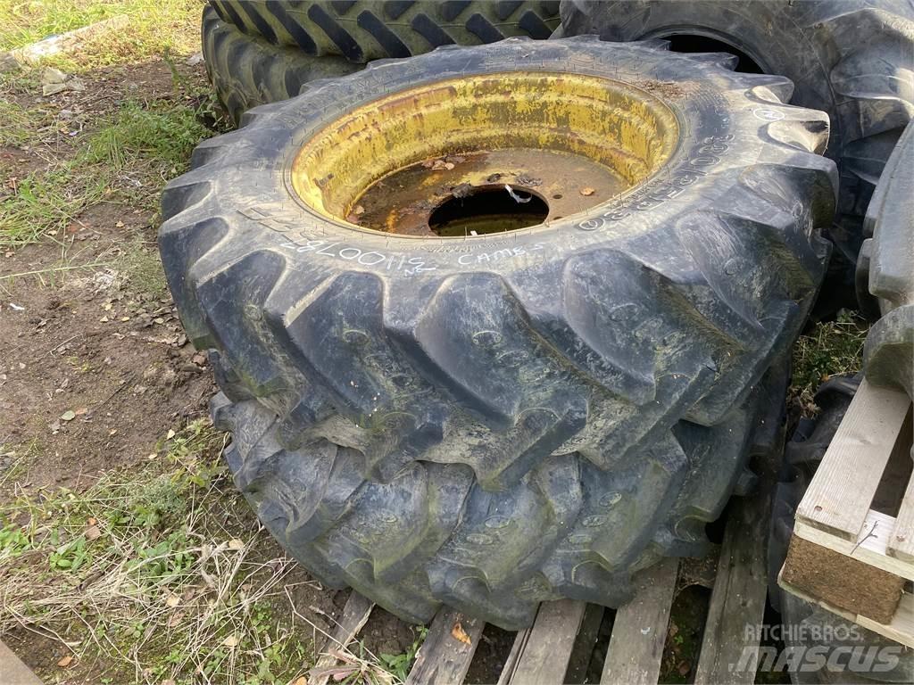  380/85R30 Gume, točkovi i felne