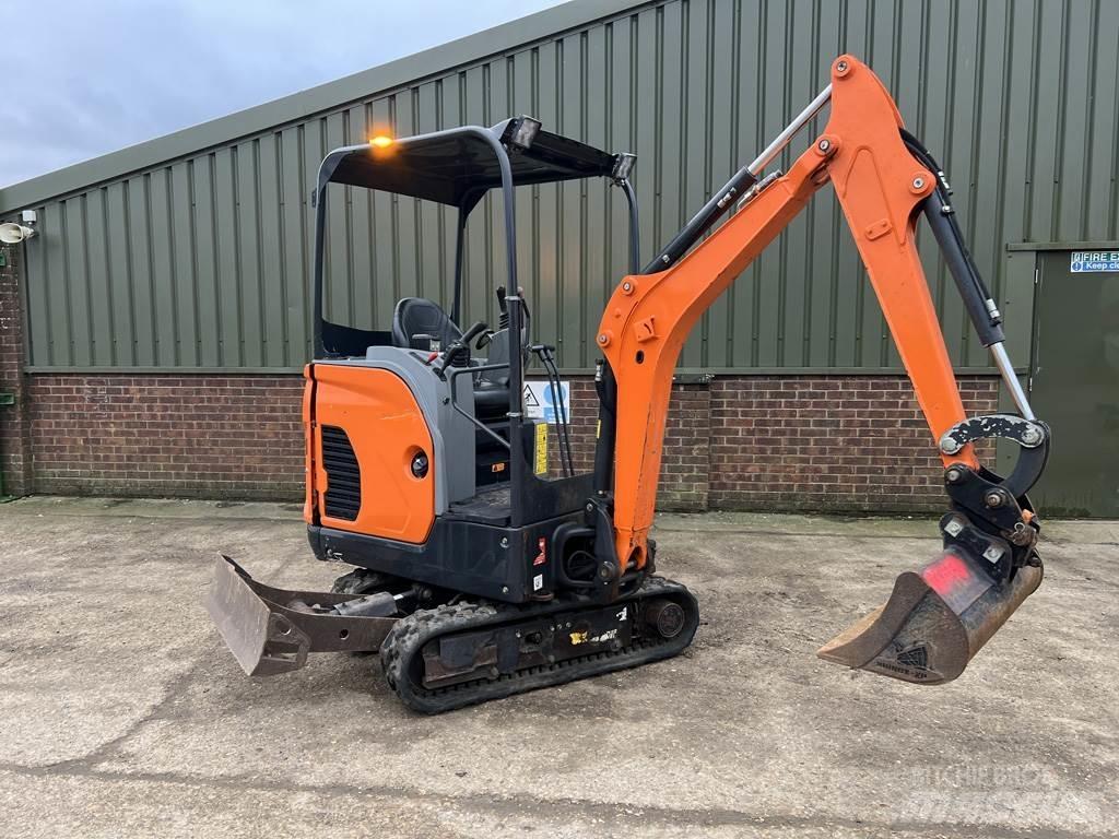 Bobcat E17 Mini bageri < 7t