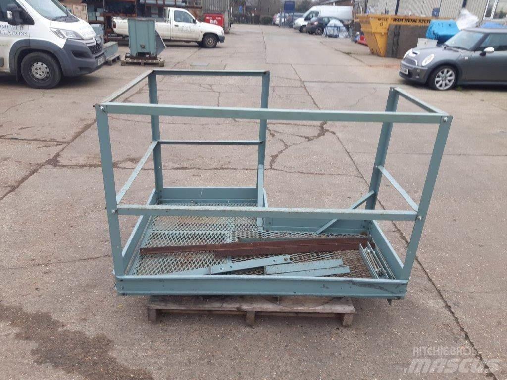  Carier ACCESS Ostali kranovi i platforme