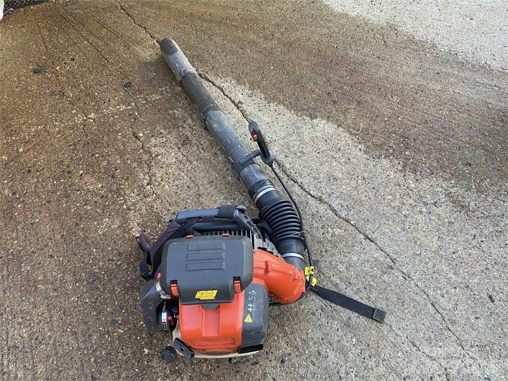 Husqvarna 570BTS Ostale poljoprivredne mašine