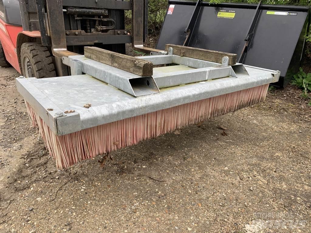 Jacobsen 6FT YARD Ostale poljoprivredne mašine