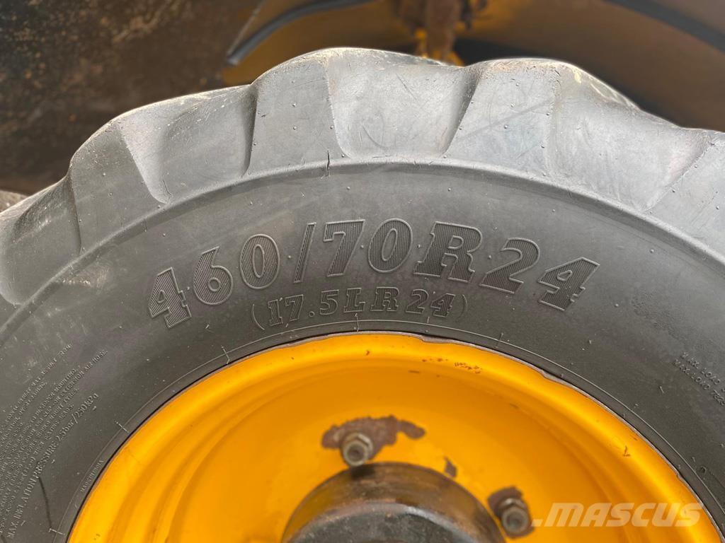 JCB 531-70 Poljoprivredni teleskopski utovarivači