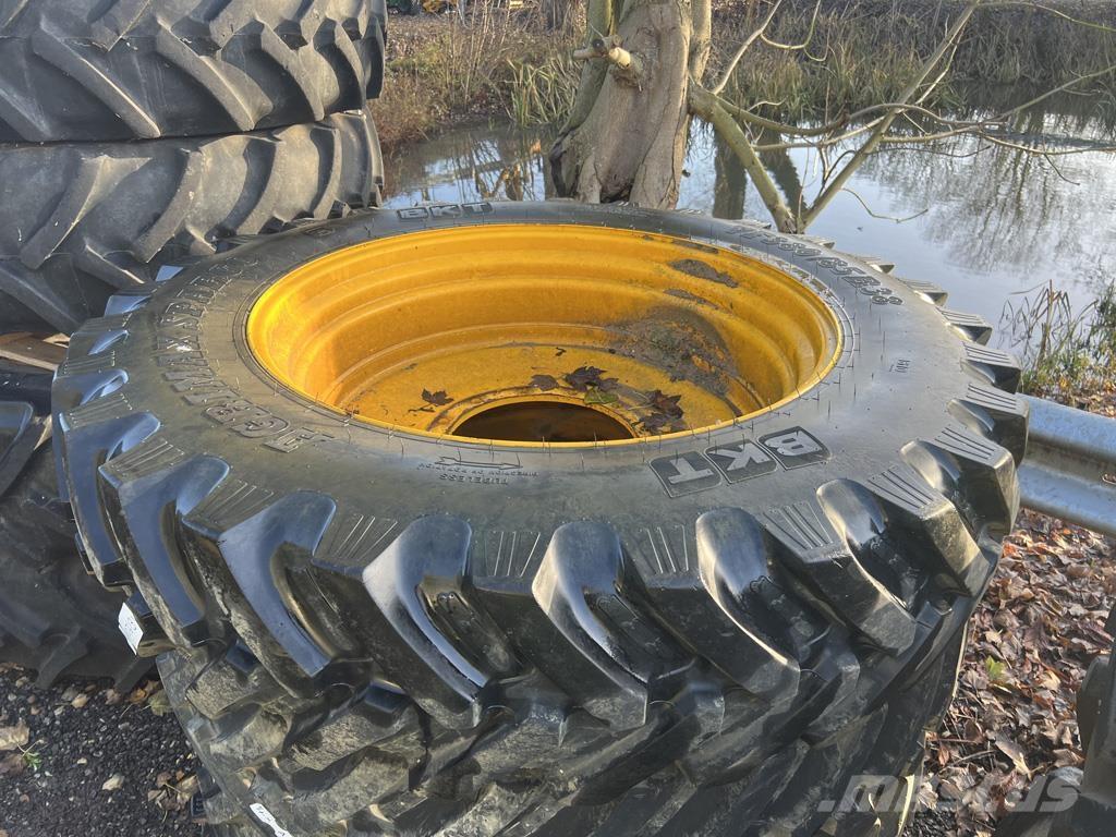 JCB BKT 380/85R38 Ostale poljoprivredne mašine