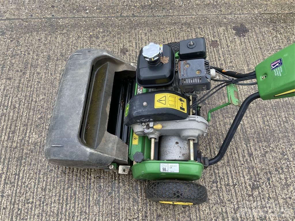 John Deere 220C Ostale poljoprivredne mašine