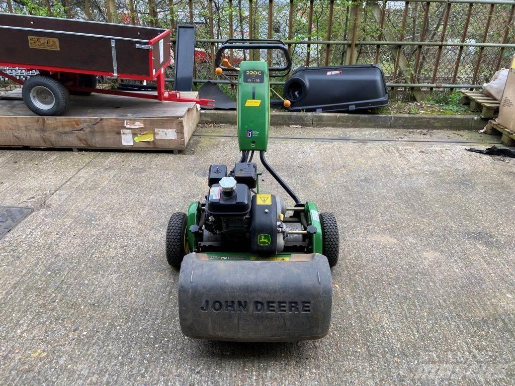 John Deere 220C Ostale poljoprivredne mašine