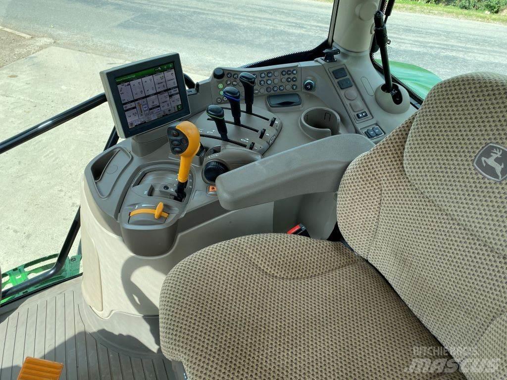 John Deere 6R120 Traktori