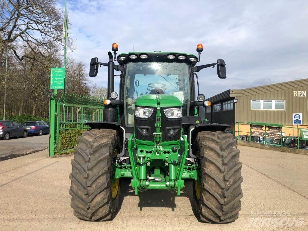 John Deere 6R130 Traktori