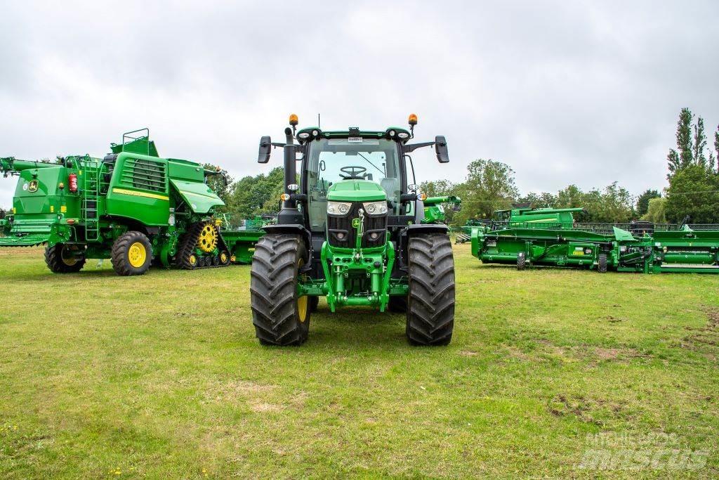 John Deere 6R155 Traktori