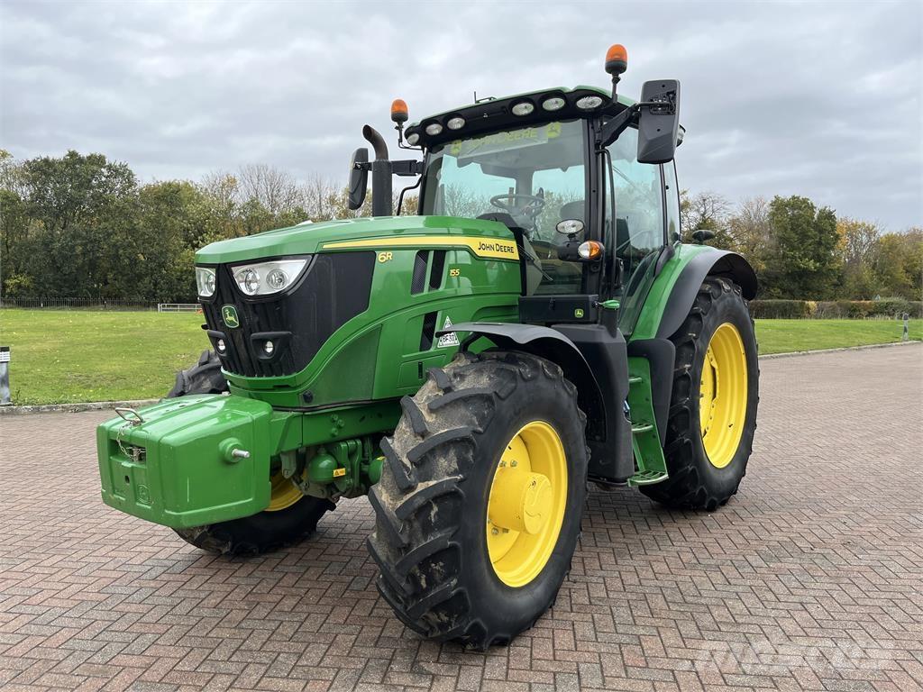John Deere 6R155 Traktori