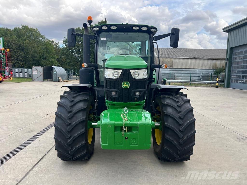 John Deere 6R185 Traktori