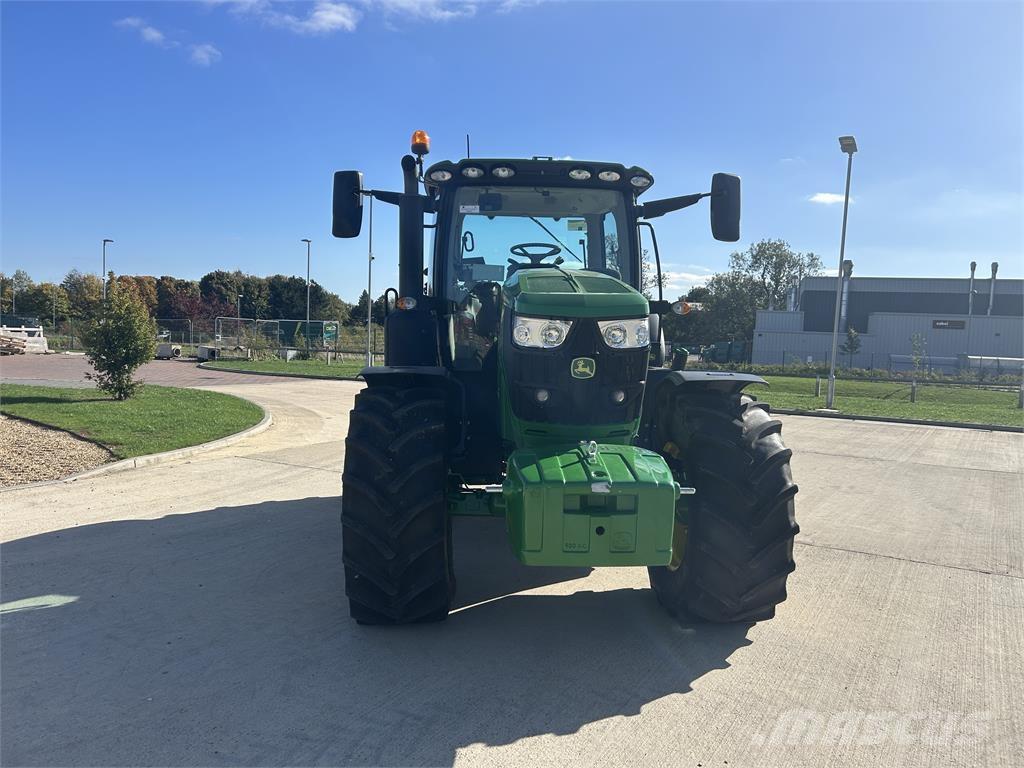John Deere 6R185 Traktori