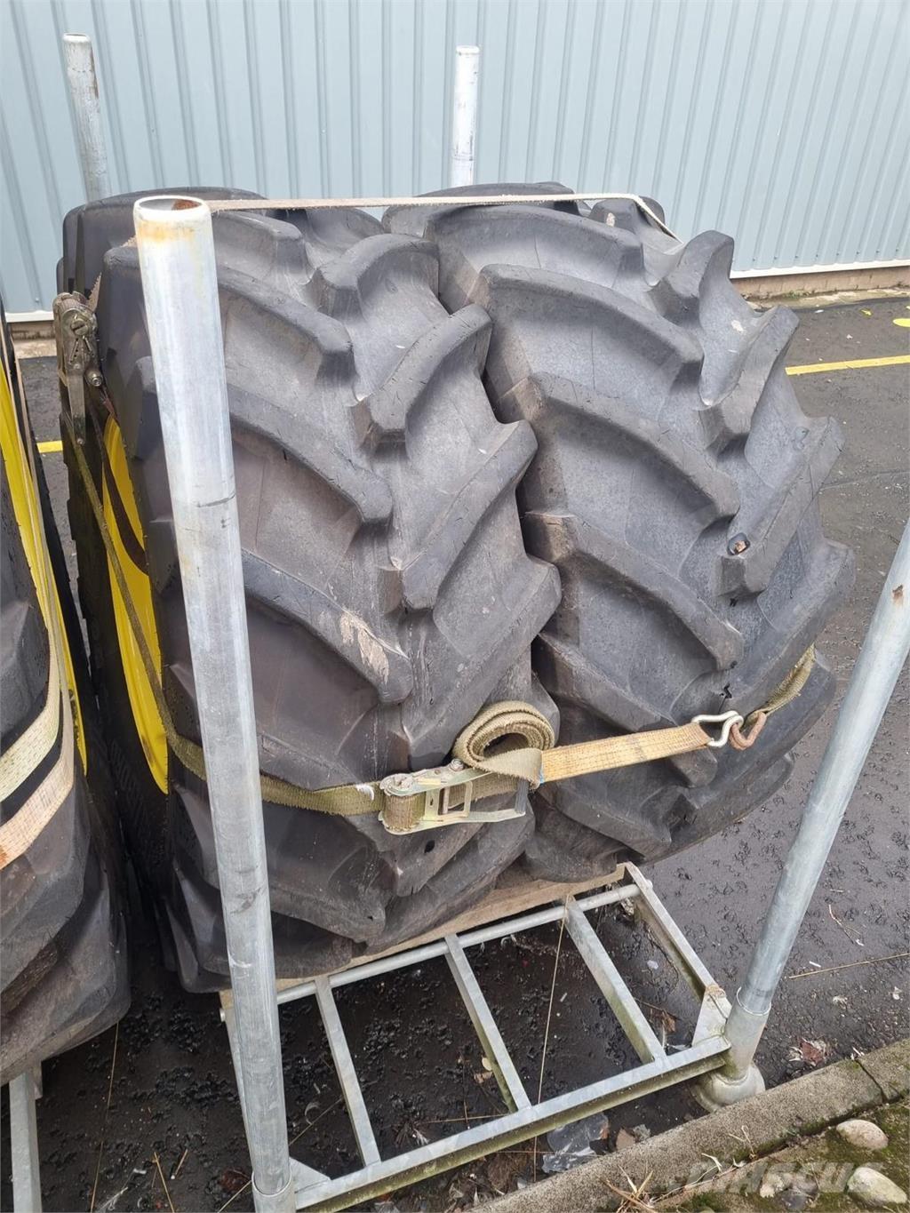 John Deere 6R215 Ostale poljoprivredne mašine