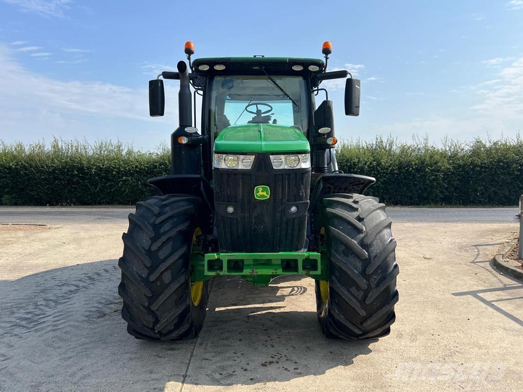 John Deere 7290R Traktori