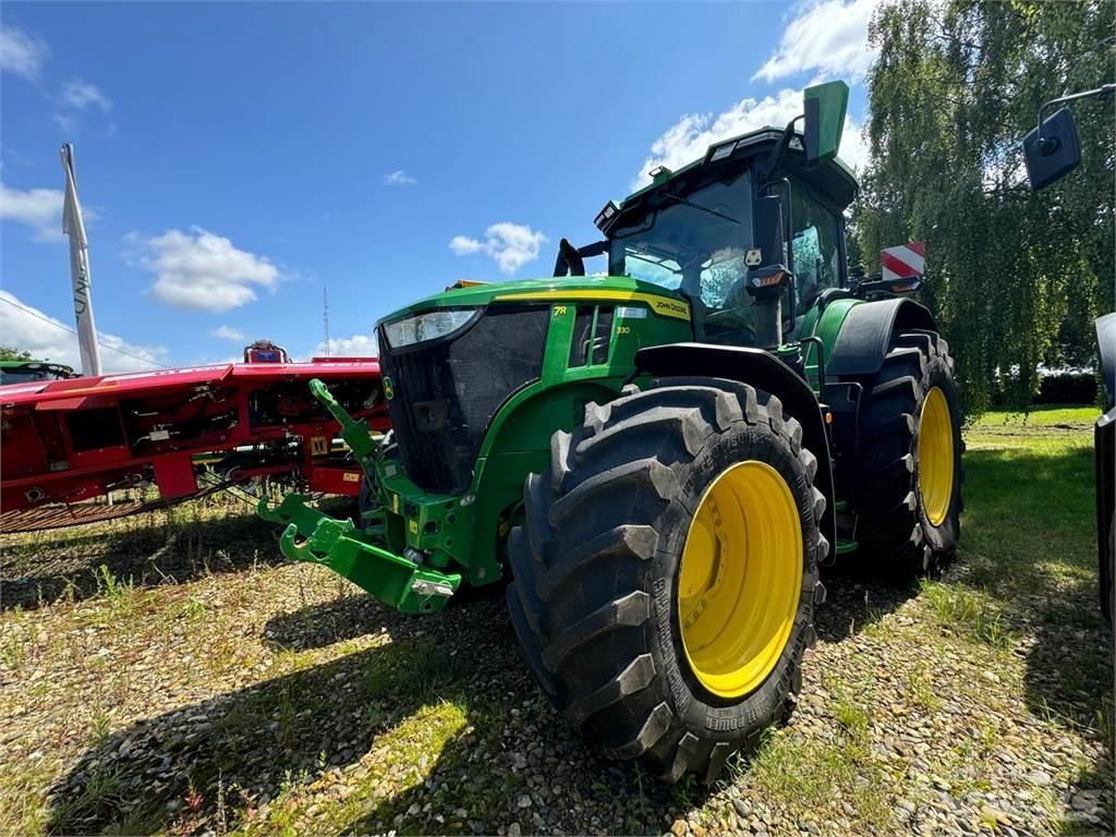 John Deere 7R330 Traktori