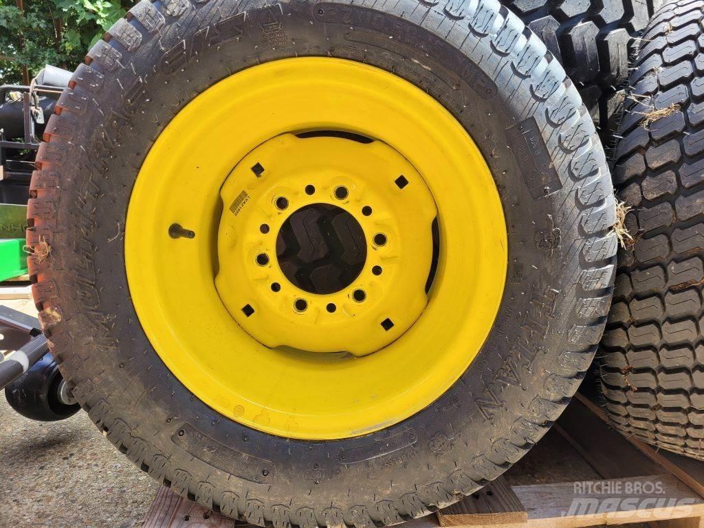 John Deere WHEELS Manji traktori