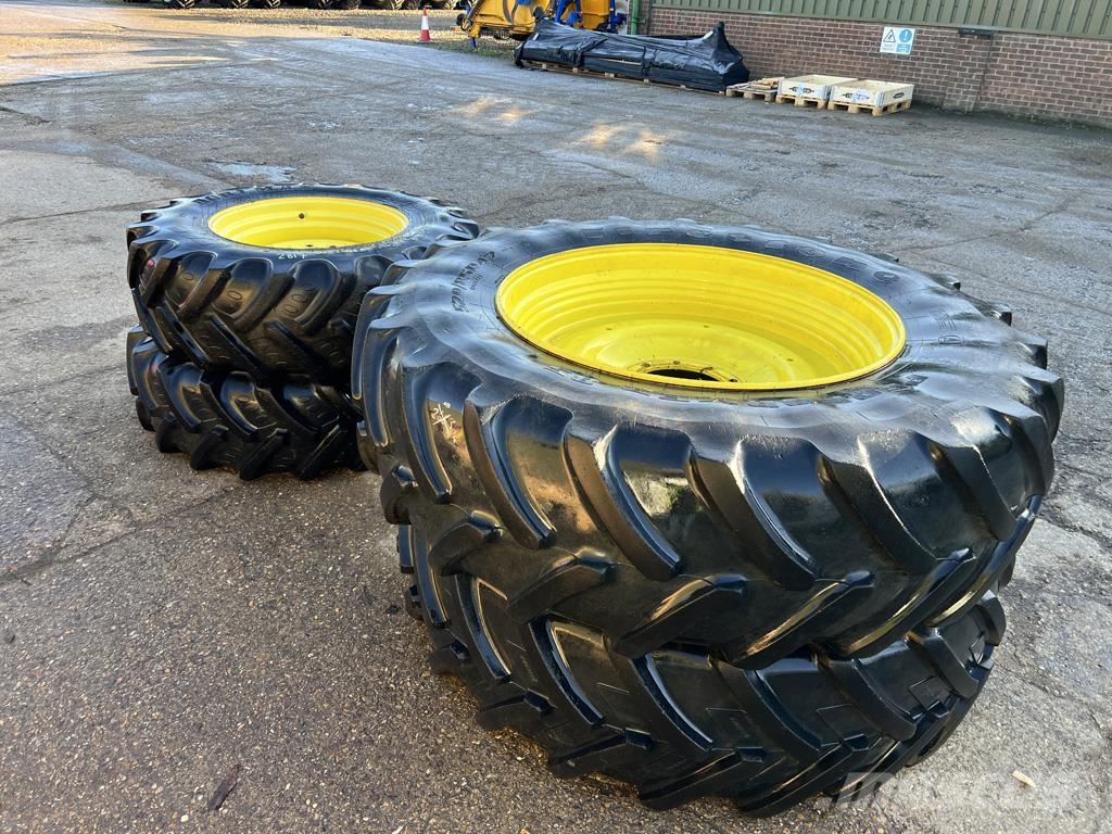 John Deere WHEELS Ostale poljoprivredne mašine