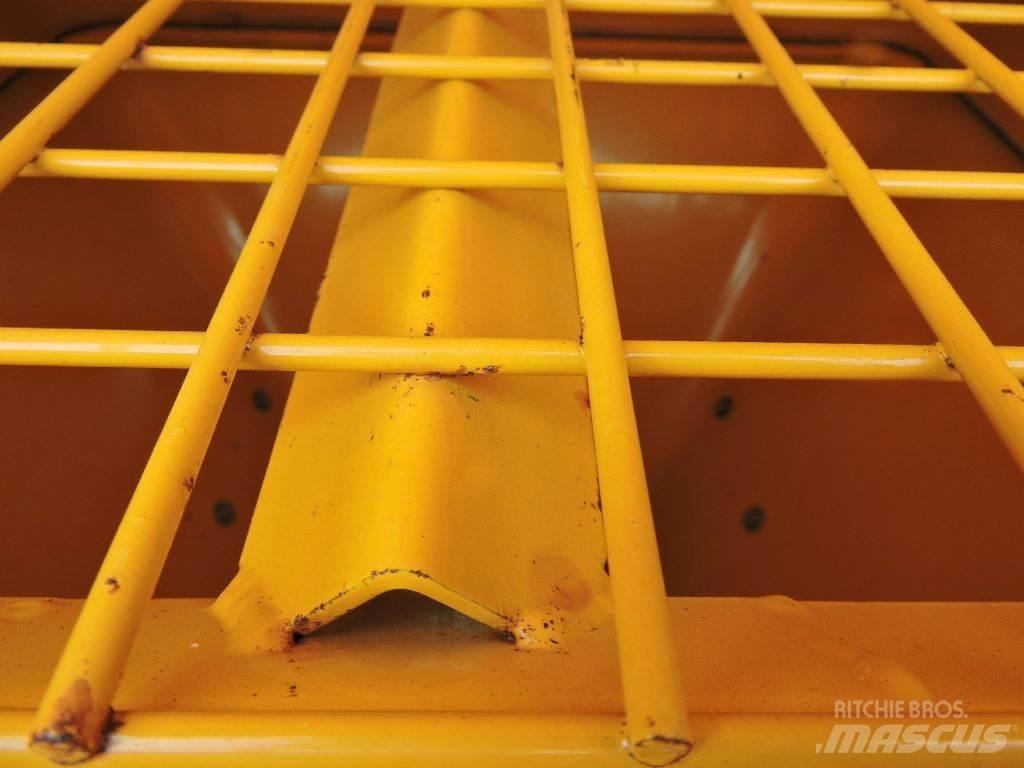 Krm S3 Rasturači mineralnog đubriva