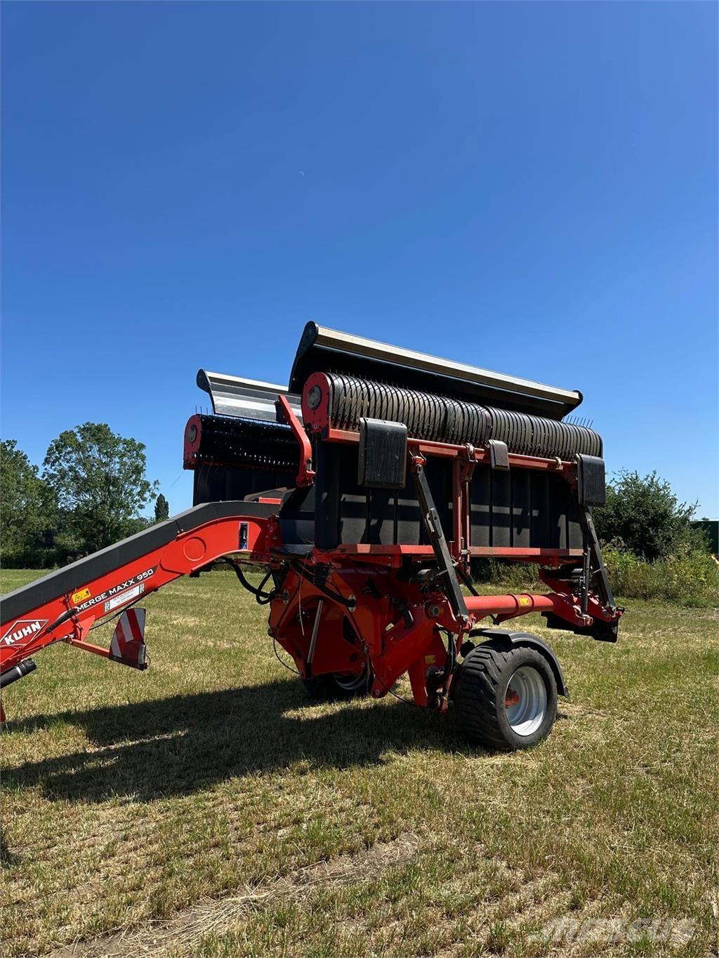 Kuhn MERGEMAXX950 Kosilice za livade
