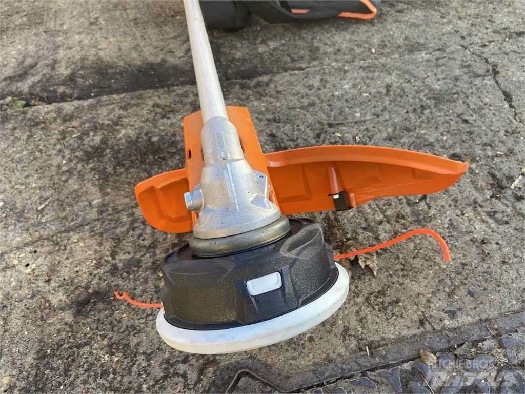 Stihl FS 461 C-EM Ostale poljoprivredne mašine