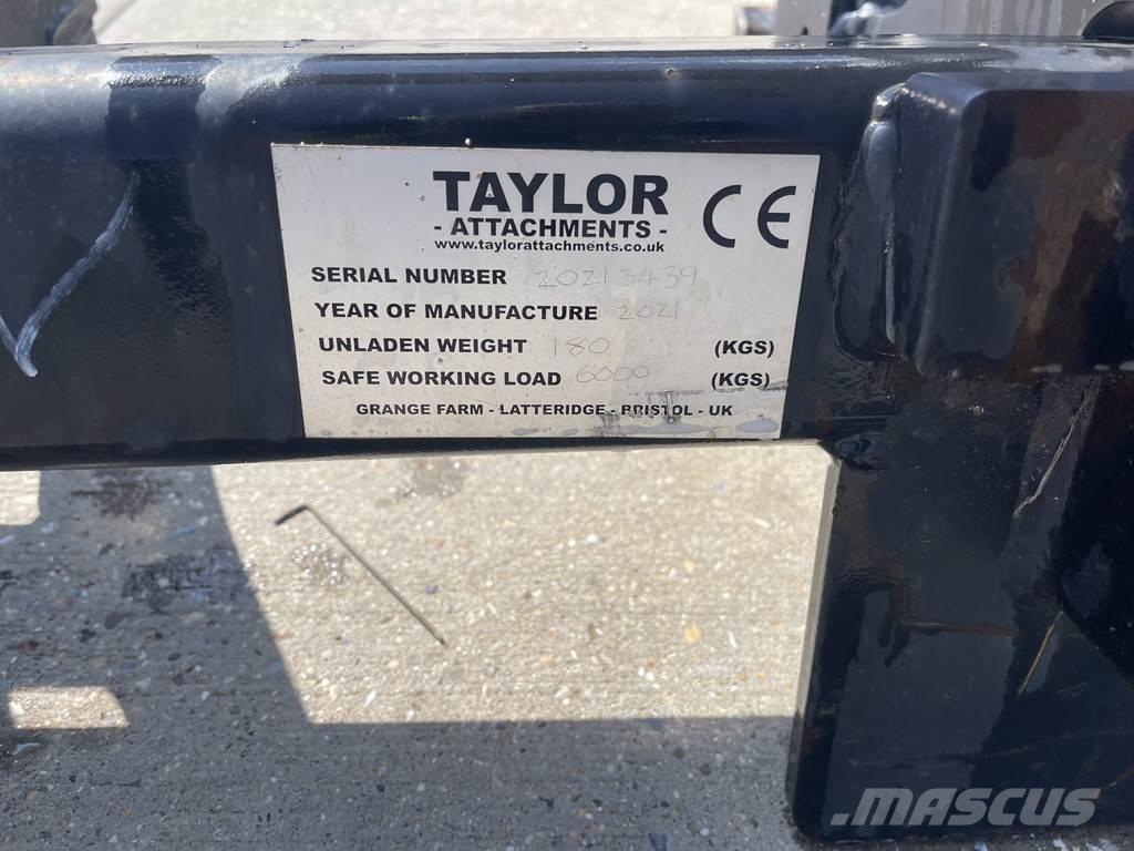 Taylor HEADSTOCK Poljoprivredni teleskopski utovarivači
