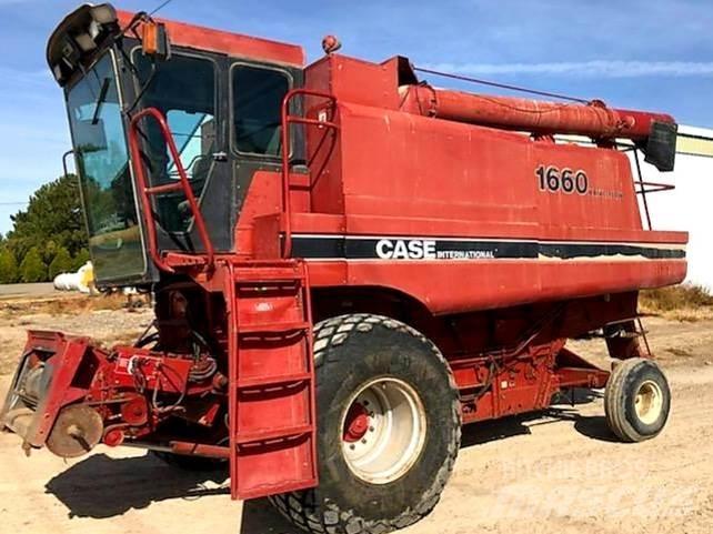 Case IH 1660 Kombajni