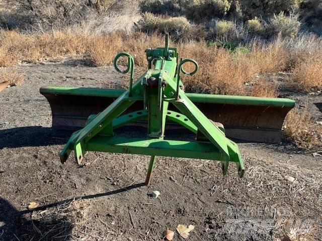 John Deere  Setvospremači