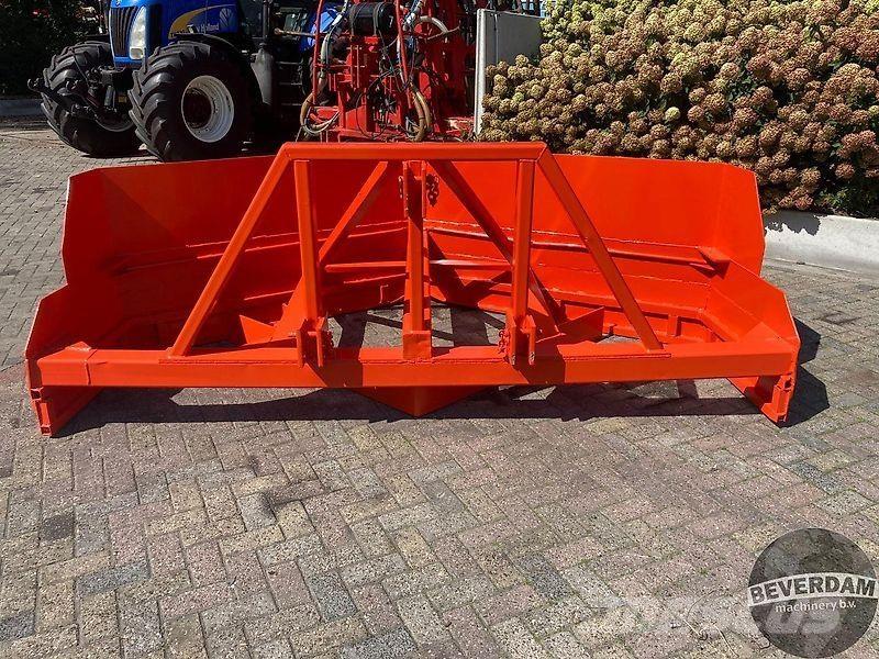  Maisschuif Ostale poljoprivredne mašine