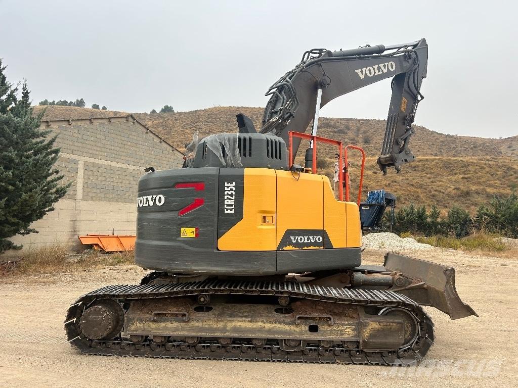 Volvo ECR 235 E Bageri guseničari