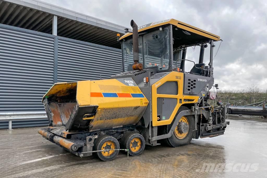 Volvo P6870 ABG Asfaltni finišeri