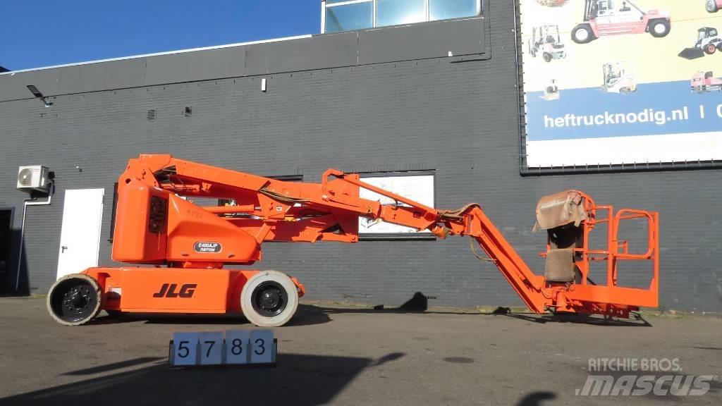 JLG E400AJPN Zglobne podizne platforme
