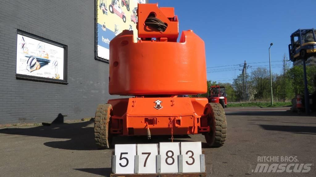 JLG E400AJPN Zglobne podizne platforme