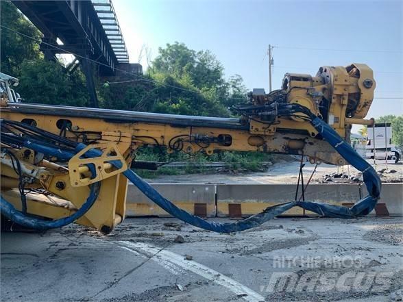 Bauer BG12H Terenske bušilice