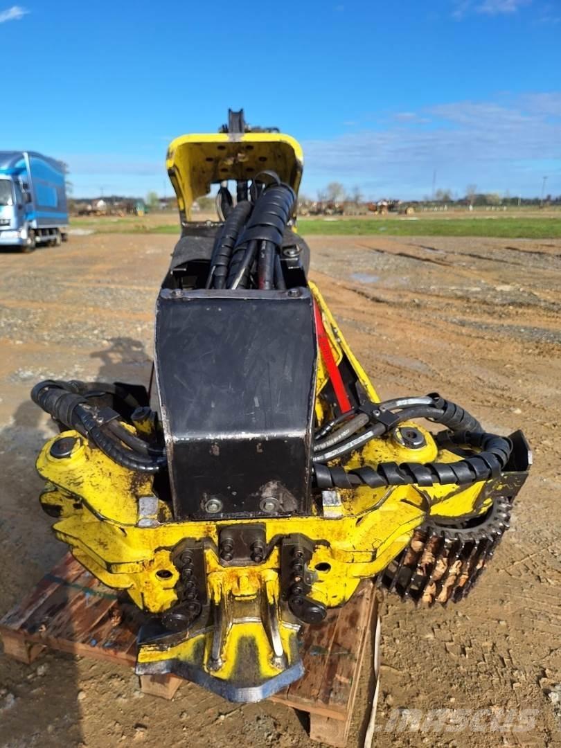 John Deere H270 Glave za kombajne