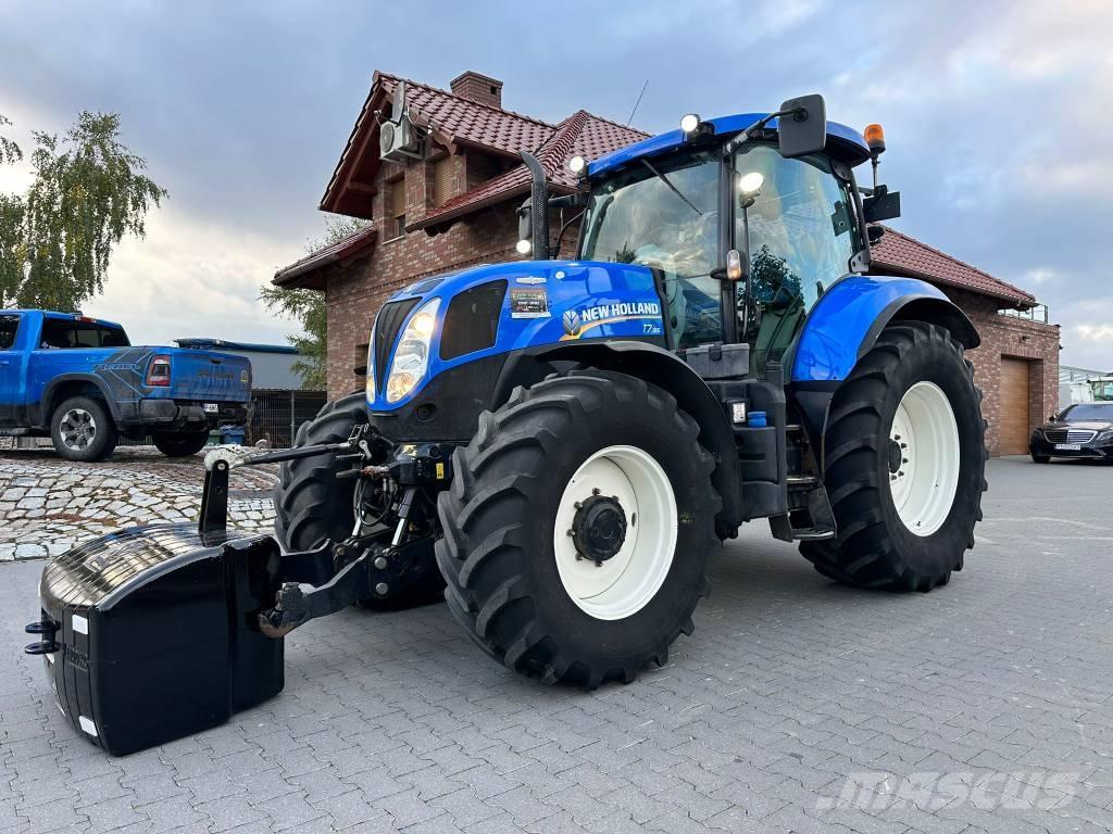 New Holland T 7.185 Traktori