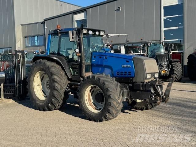 Valtra 8550 Hitech! Traktori