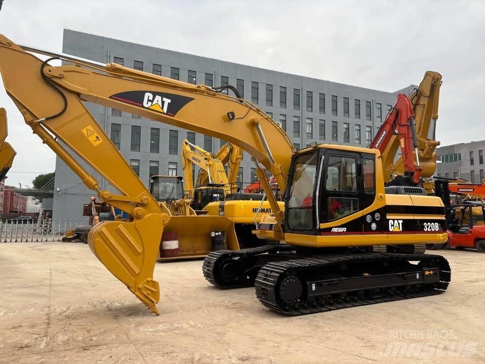 CAT 320 B L Bageri guseničari