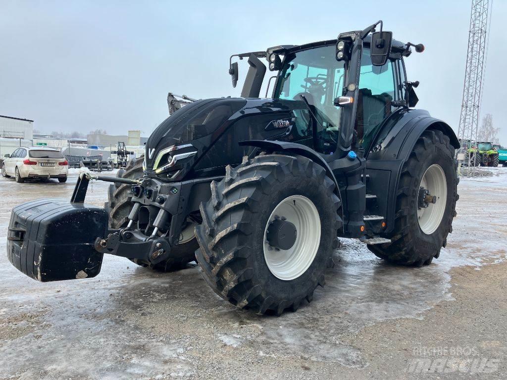 Valtra Q305 Traktori