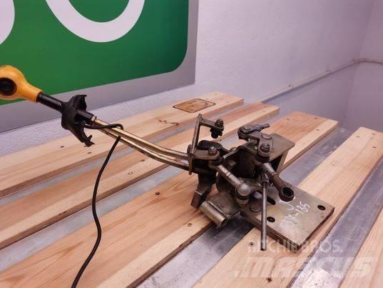 JCB 537-125 joystick Kabine i unutrašnjost
