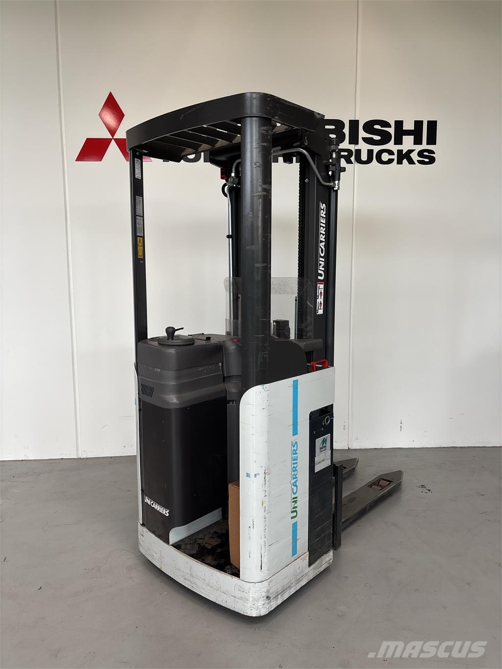 Atlet A160 Samopogonski ručni viljuškari