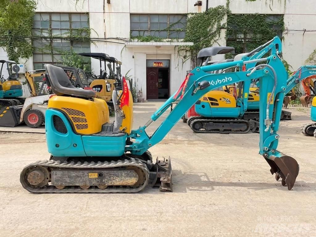 Kubota U10 Bageri guseničari