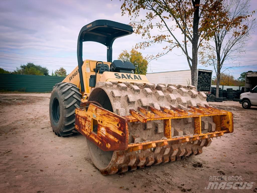 Sakai SV 540 T Valjci sa jednim bubnjem