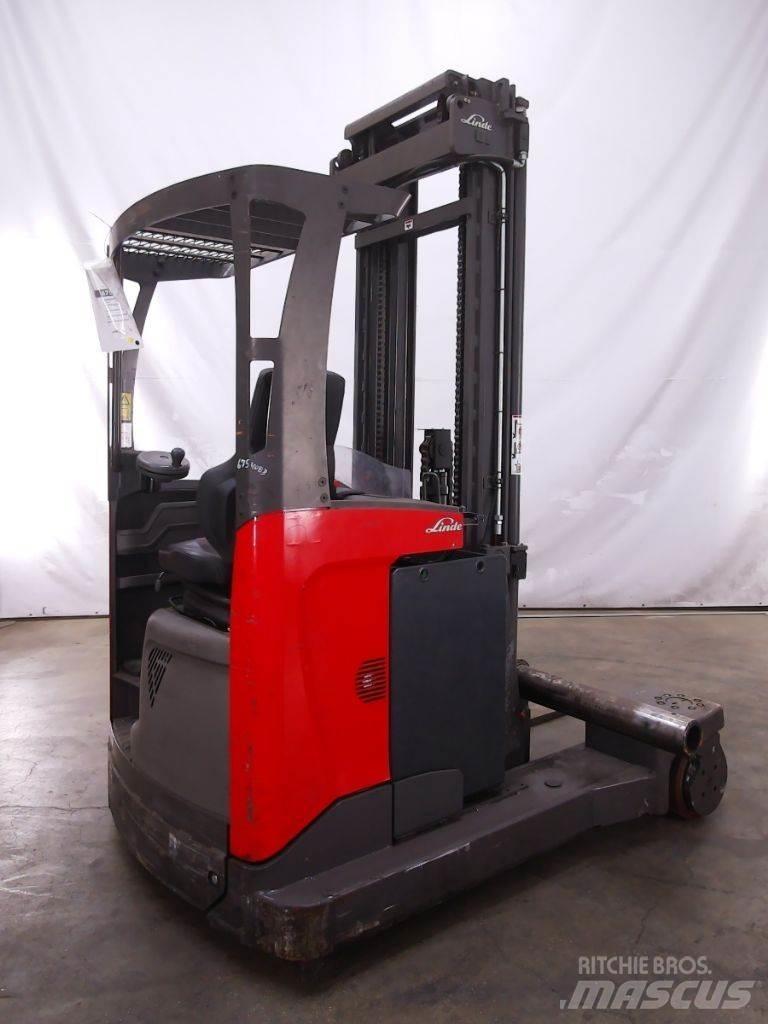Linde R25F Viljuškari sa 4-stranskim dohvatom