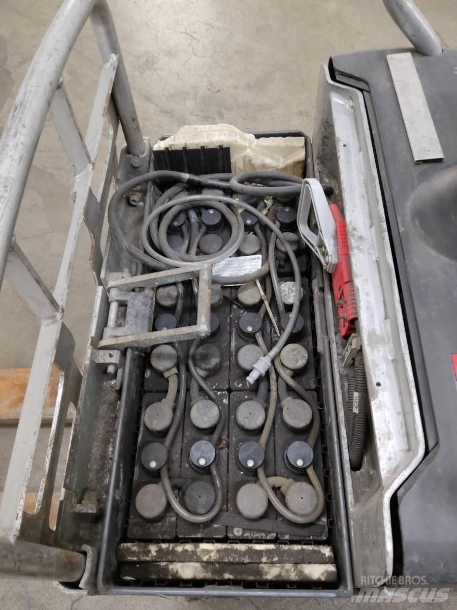 Still EXU-S24 Nisko podizni električni viljuškar