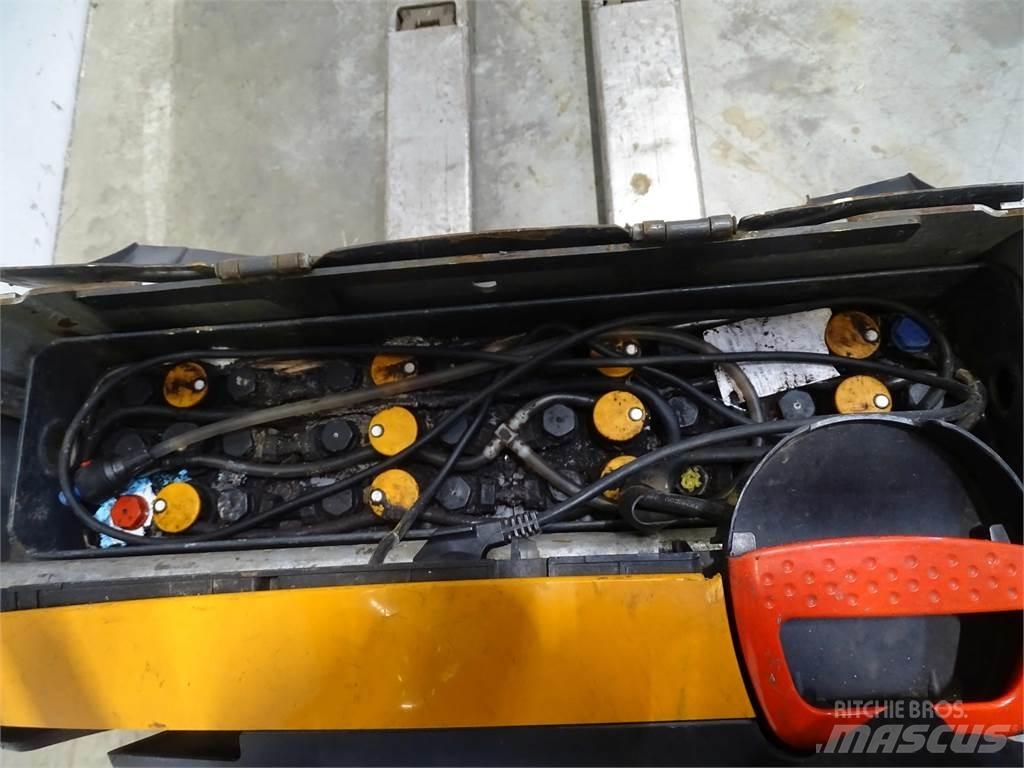 Still EXU16 Nisko podizni električni viljuškar