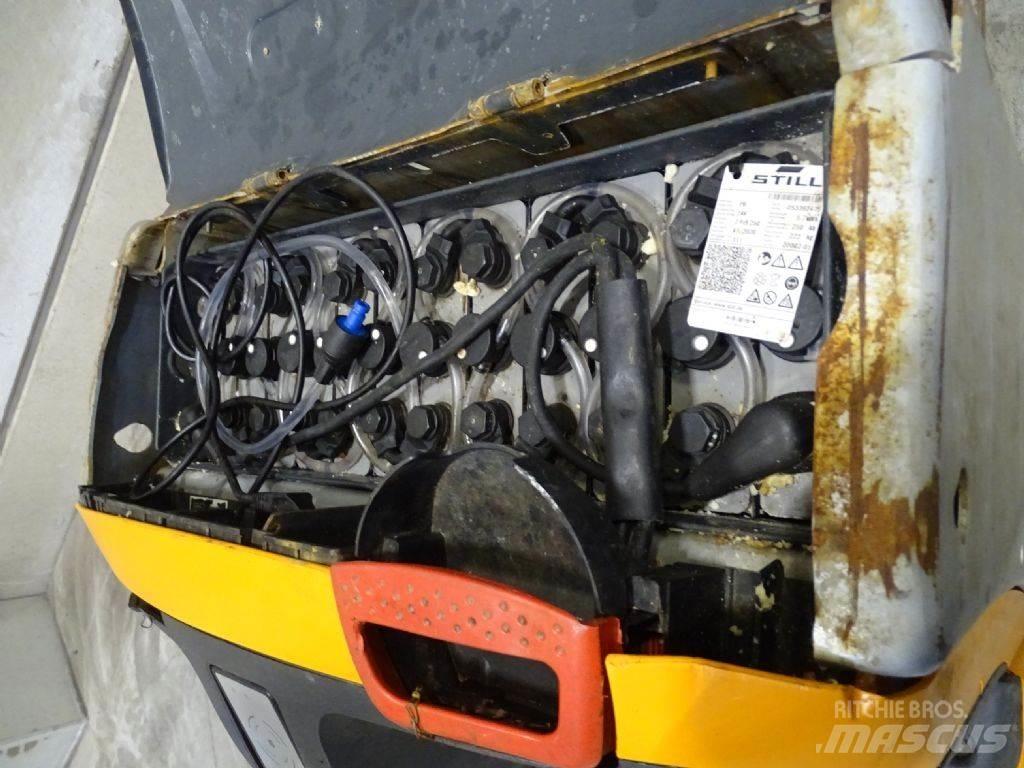 Still EXU16 Nisko podizni električni viljuškar