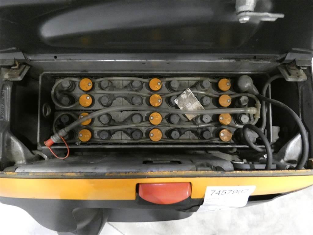 Still EXV14C Ručni električni viljuškar