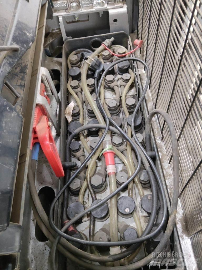 Still EXV16 Ručni električni viljuškar