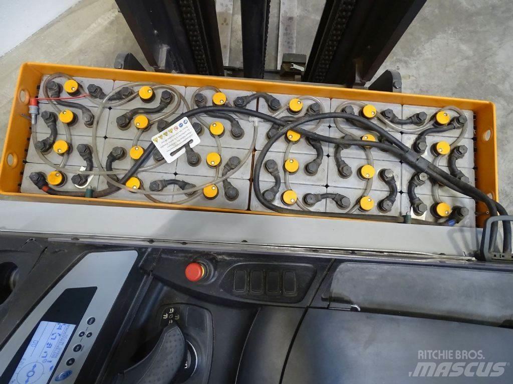 Still FM-X12 Viljuškari sa pomičnim stupom