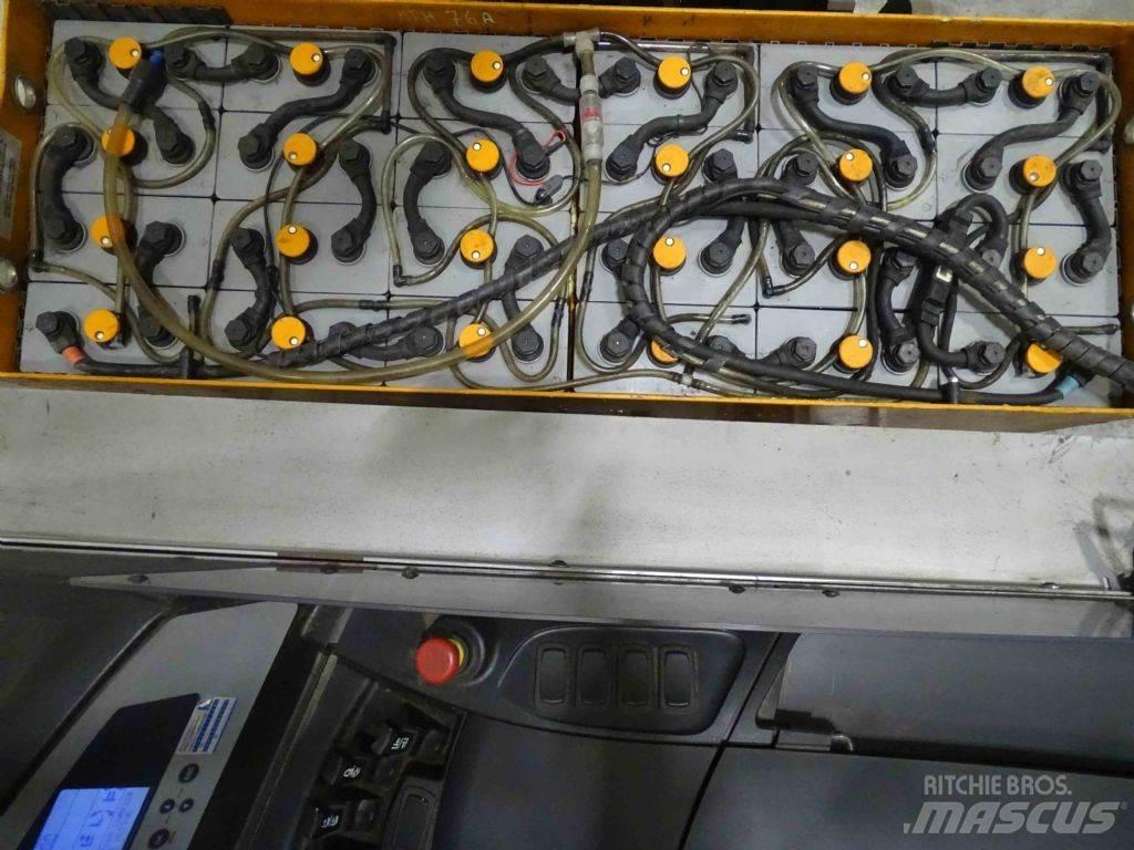 Still FM-X25 Viljuškari sa pomičnim stupom