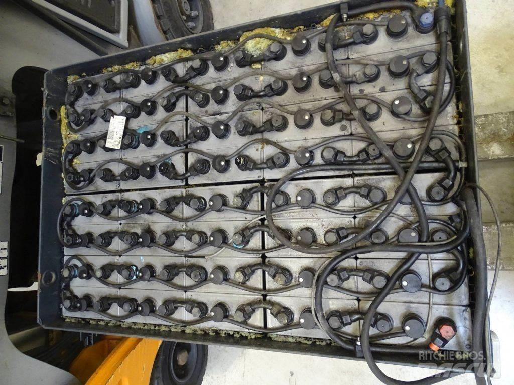 Still RX60-25/600 Električni viljuškari